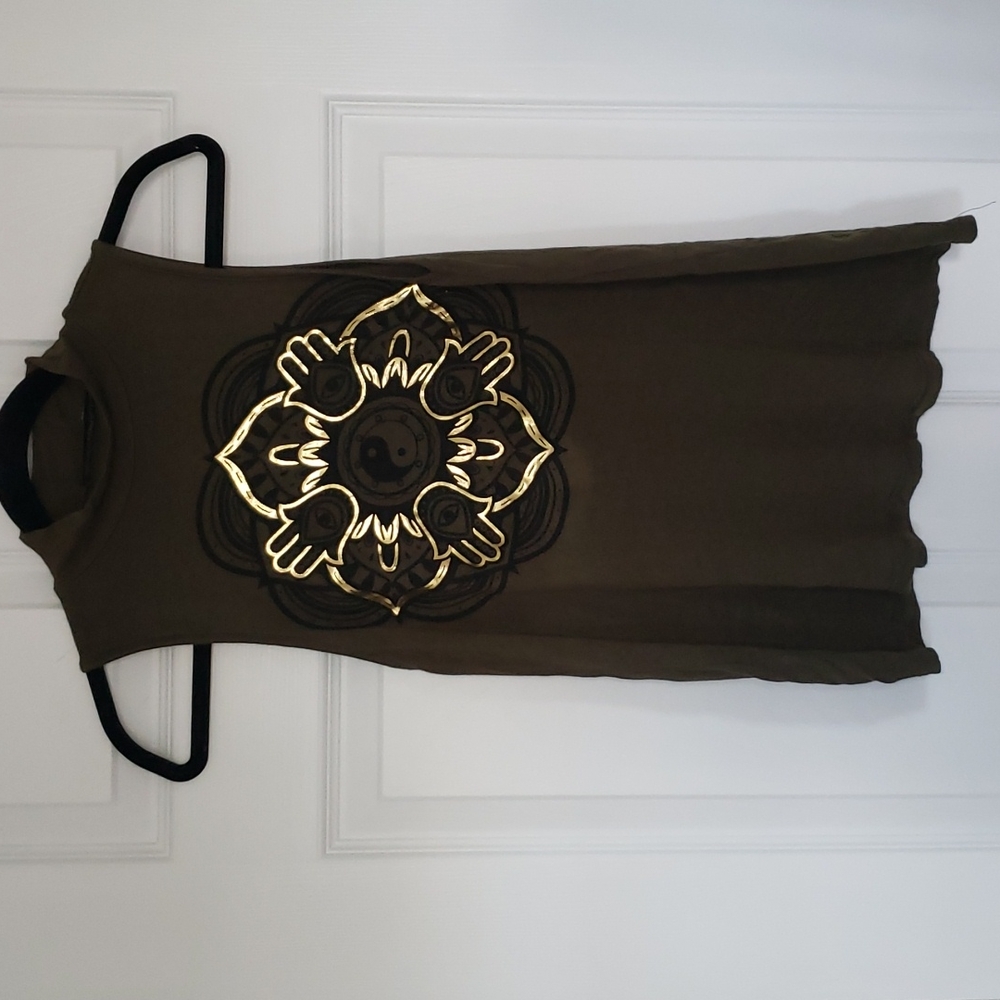 Mandala high neck tank